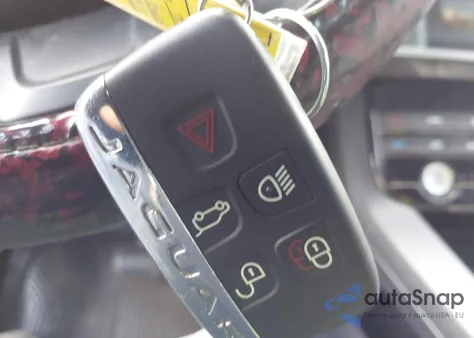 2017 Jaguar F-Pace 35T Prestige z USA, uszkodzony, nr VIN SADCK2BV2HA078964